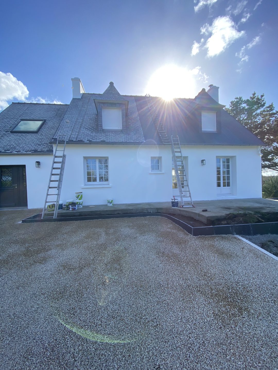 Ravalement et pose de resine sur toiture Plougourvest - Ravalement et pose de résine sur toiture Plougourvest - Morlaix Brest