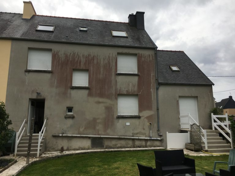 Ravalement façade et nettoyage toiture Ploudaniel (1)